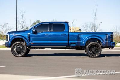 2027 Ford Super Duty F-450 Platinum Crew Cab Long Bed DRW - zdjęcie 22 z 50 - miniatura