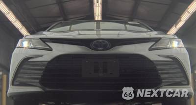 2024 Toyota Camry Hybrid LE - zdjęcie 4 z 24 - miniatura