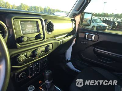 2019 Jeep Wrangler Unlimited Sport S - zdjęcie 11 z 21 - miniatura