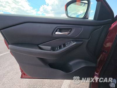 2026 Nissan Rogue SV - zdjęcie 9 z 19 - miniatura