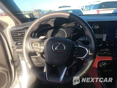 2025 Lexus NX 350 Premium - zdjęcie 10 z 19 - miniatura