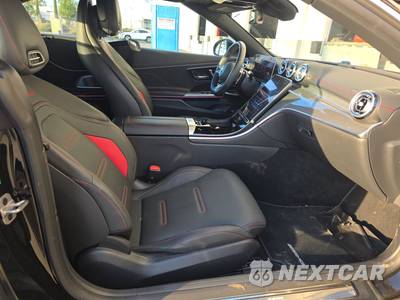 2025 Mercedes-Benz AMG CLE 53 4MATIC+ Convertible - zdjęcie 8 z 25 - miniatura