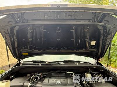 2012 Toyota Sequoia Platinum - zdjęcie 56 z 118 - miniatura
