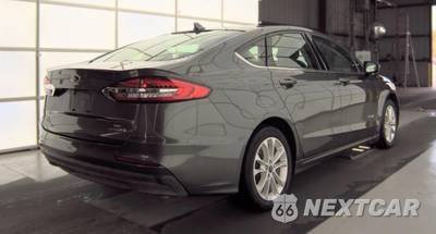 2019 Ford Fusion Hybrid SE - zdjęcie 4 z 23 - miniatura