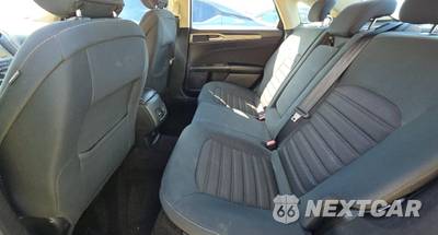 2019 Ford Fusion Hybrid SE - zdjęcie 14 z 23 - miniatura