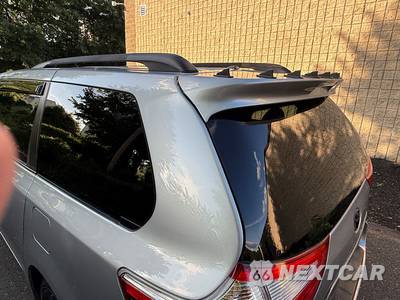 2015 Toyota Sienna LE 8-Passenger 119.3" WB - zdjęcie 21 z 85 - miniatura