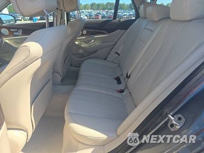 2020 Mercedes-Benz E 450 4MATIC Wagon - zdjęcie 13 z 19 - miniatura