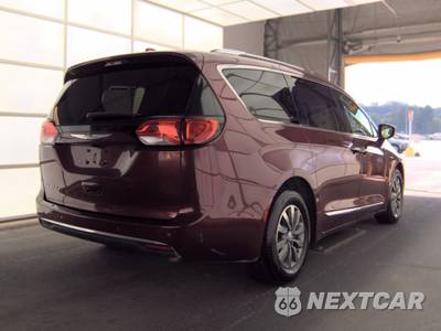 2020 Chrysler Pacifica Touring L Plus 121.6" WB - zdjęcie 4 z 25 - miniatura