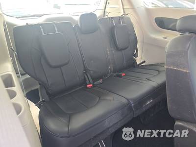 2020 Chrysler Pacifica Touring L Plus 121.6" WB - zdjęcie 14 z 25 - miniatura