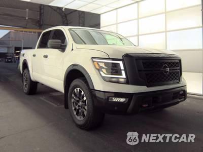 2021 Nissan TITAN PRO-4X Crew Cab Short Bed - zdjęcie 3 z 26 - miniatura