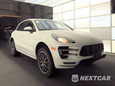 2016 Porsche Macan Turbo - zdjęcie 3 z 19 - miniatura