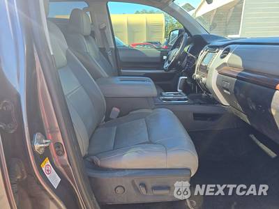 2018 Toyota Tundra Limited Crew Cab Short Bed - zdjęcie 8 z 26 - miniatura
