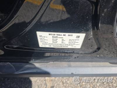 2022 Tesla Model X - zdjęcie 14 z 22 - miniatura