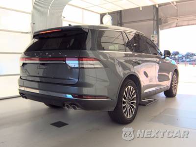 2023 Lincoln Aviator Standard - zdjęcie 4 z 30 - miniatura