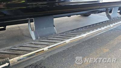2017 Ford Super Duty F-350 Lariat Crew Cab Medium Bed - zdjęcie 22 z 24 - miniatura