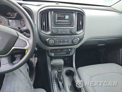 2016 Chevrolet Colorado WT Extended Cab Long Bed 2WT w/Rear Doors - zdjęcie 11 z 29 - miniatura