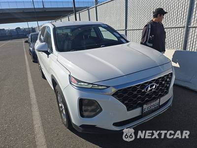 2019 Hyundai Santa Fe SE - zdjęcie 3 z 26 - miniatura