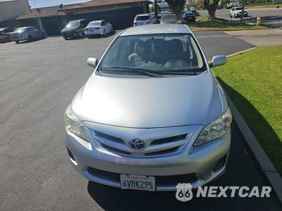 2012 Toyota Corolla LE - zdjęcie 2 z 43 - miniatura