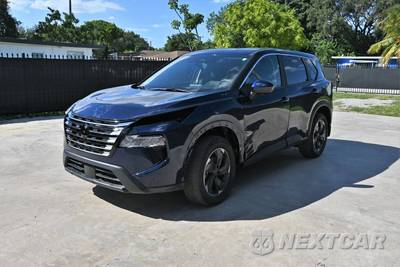 2025 Nissan Rogue SV - zdjęcie 2 z 18 - miniatura