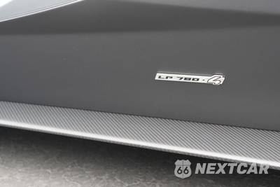 2022 Lamborghini Aventador Ultimae Coupe - zdjęcie 14 z 28 - miniatura