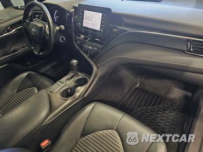 2022 Toyota Camry SE - zdjęcie 5 z 6 - miniatura