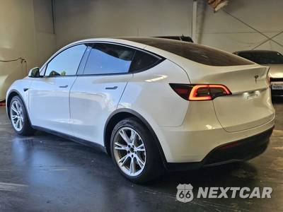 2021 Tesla Model Y Long Range - zdjęcie 2 z 5 - miniatura