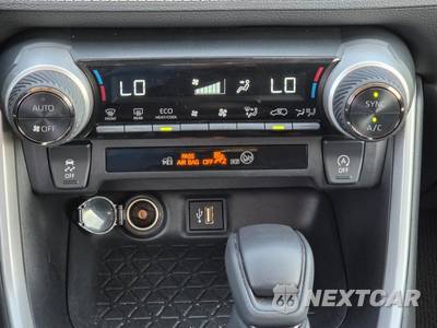 2024 Toyota RAV4 XLE - zdjęcie 14 z 30 - miniatura