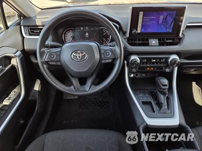 2024 Toyota RAV4 XLE - zdjęcie 10 z 30 - miniatura