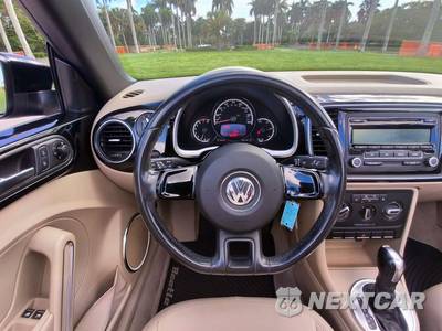 2013 Volkswagen Beetle Convertible 2.5L - zdjęcie 7 z 51 - miniatura