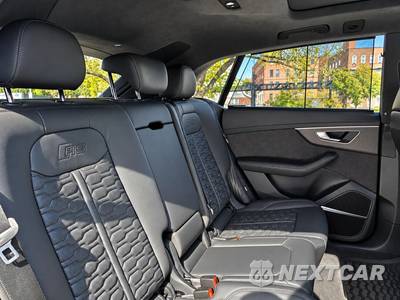 2021 Audi RS Q8 - zdjęcie 43 z 51 - miniatura