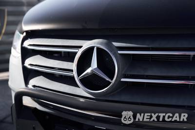 2021 Mercedes-Benz Sprinter 2500 Crew Van Standard Roof 144.0" WB - zdjęcie 8 z 50 - miniatura