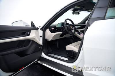 2020 Porsche Taycan Turbo - zdjęcie 39 z 50 - miniatura