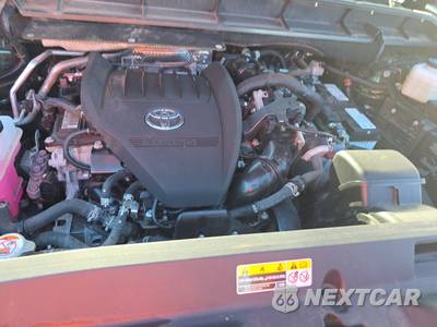 2024 Toyota Highlander LE - zdjęcie 16 z 37 - miniatura