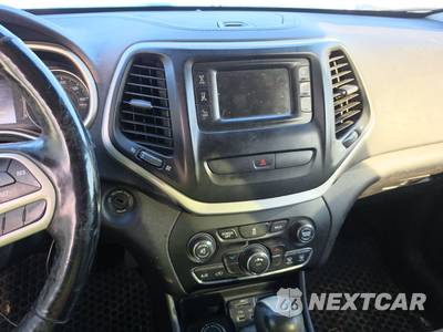 2017 Jeep Cherokee Latitude - zdjęcie 11 z 22 - miniatura
