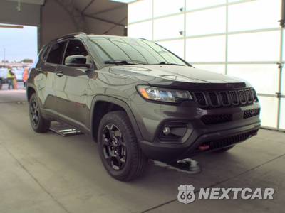 2023 Jeep Compass Trailhawk - zdjęcie 3 z 23 - miniatura
