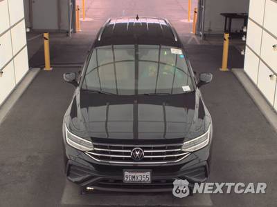2022 Volkswagen Tiguan SE - zdjęcie 2 z 27 - miniatura