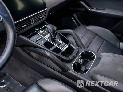 2021 Porsche Cayenne GTS - zdjęcie 13 z 35 - miniatura