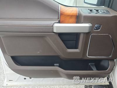 2018 Ford F-150 King Ranch Crew Cab Medium Bed - zdjęcie 9 z 36 - miniatura