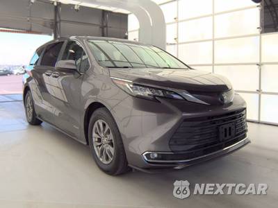 2021 Toyota Sienna XLE 7-Passenger 120.5" WB - zdjęcie 3 z 39 - miniatura