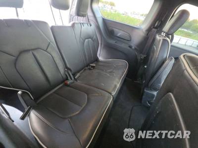 2026 Chrysler Pacifica Limited 121.6" WB - zdjęcie 14 z 25 - miniatura