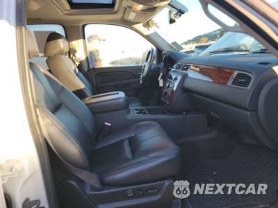 2012 Chevrolet Tahoe LT 1LT - zdjęcie 8 z 18 - miniatura