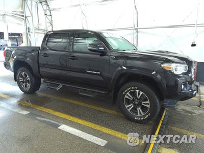 2017 Toyota Tacoma TRD Sport Crew Cab Medium Bed - zdjęcie 3 z 39 - miniatura