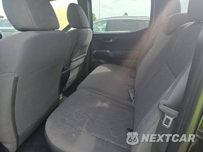 2017 Toyota Tacoma TRD Sport Crew Cab Medium Bed - zdjęcie 13 z 39 - miniatura