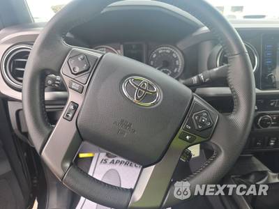 2017 Toyota Tacoma TRD Sport Crew Cab Medium Bed - zdjęcie 10 z 39 - miniatura