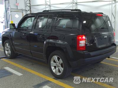 2016 Jeep Patriot Latitude - zdjęcie 6 z 41 - miniatura