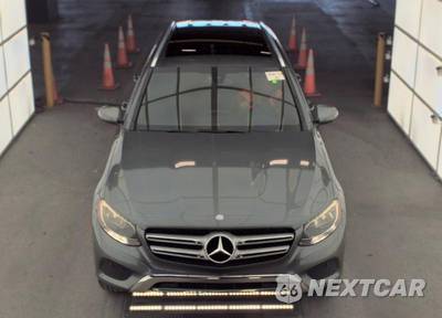 2017 Mercedes-Benz GLC 300 - zdjęcie 6 z 18 - miniatura
