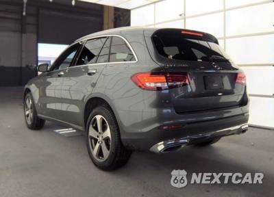 2017 Mercedes-Benz GLC 300 - zdjęcie 3 z 18 - miniatura