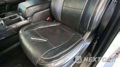 2017 Ford Super Duty F-250 Lariat Crew Cab Medium Bed - zdjęcie 21 z 30 - miniatura