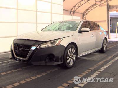 2020 Nissan Altima S - zdjęcie 1 z 43 - miniatura