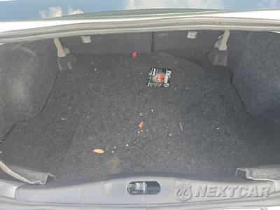 2010 Chevrolet Cobalt LT Sedan 1LT - zdjęcie 16 z 35 - miniatura